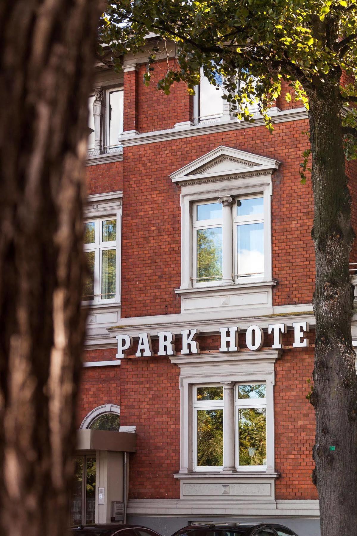 Park Hotel Am Lindenplatz Lubeck Exterior photo